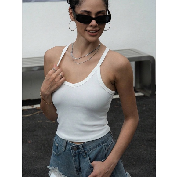 White Ribbed Tank Top Racerback V-Neck Slim Fit Stretchy Basic - Picture 14 of 15